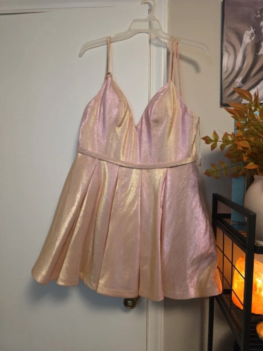 SHERRI HILL HOLOGRAPHIC PINK SHIMMER DRESS